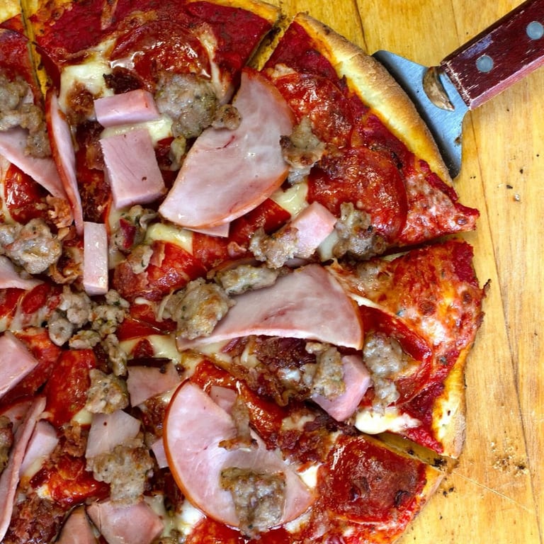 The Pizza Cudahy Comes Home To
